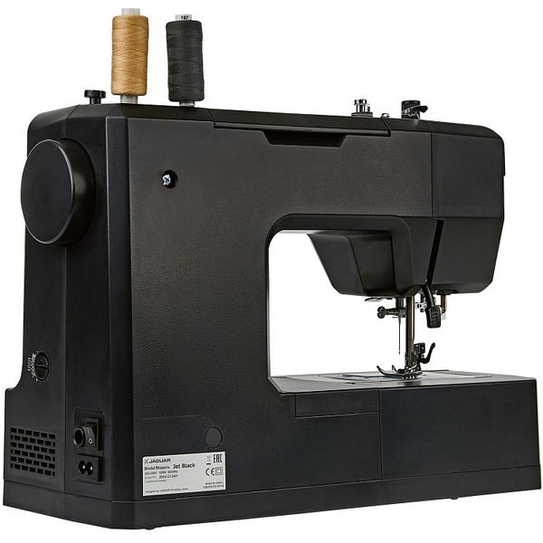Швейная машина Jaguar Jet Black