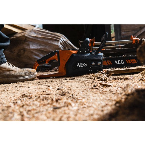 Пила цепная AEG Powertools ACS18B30 (4935471337 без АКБ и ЗУ)