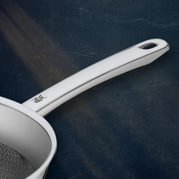 Сковорода WMF PROFI Resist1756486411