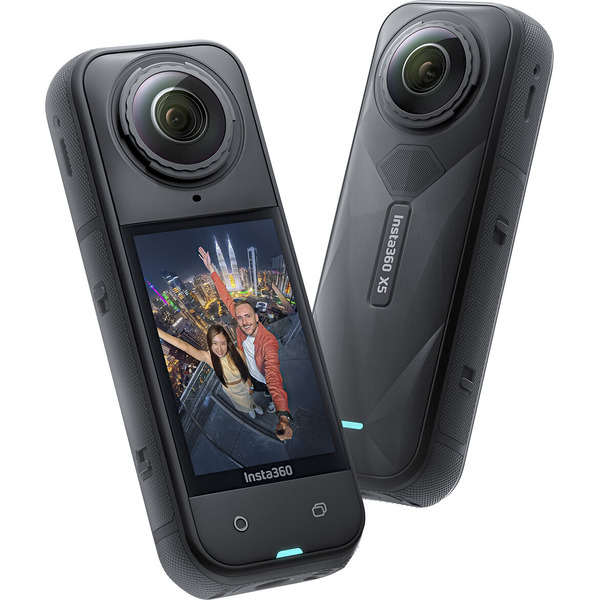 Экшн-камера INSTA360 X5 Essentials Bundle CINSAAHA (X504)