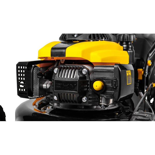 Бензиновая газонокосилка CHAMPION LM4215