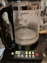 Электрический чайник RED SOLUTION COLORSENSE KG1330D