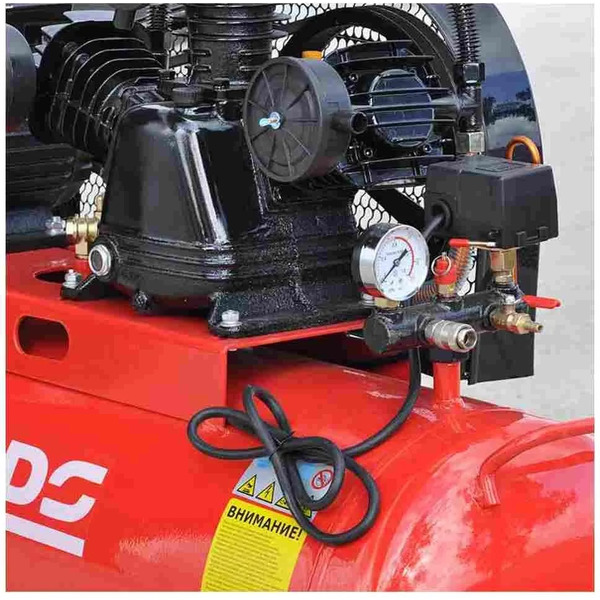 Воздушный компрессор BRADO IBL3100B 380V/100L