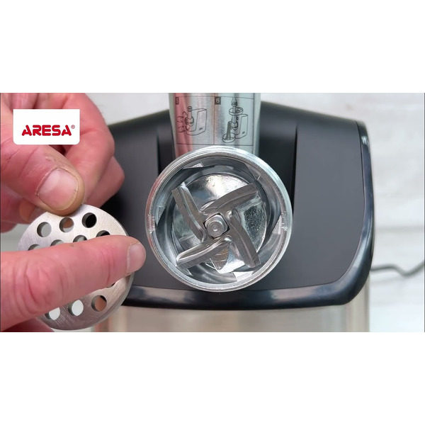 Мясорубка Aresa AR-2107