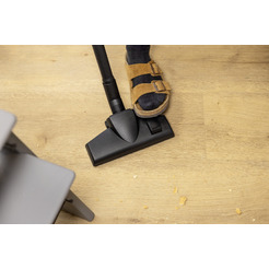 Пылесос KARCHER 1.081-230.0 SE 5
