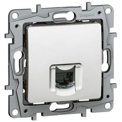 Розетка Legrand Etika 672240