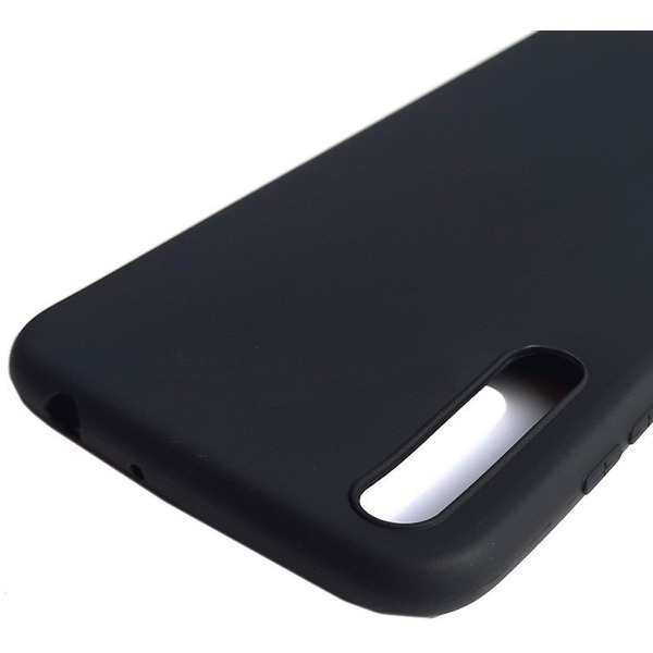 Бампер Bingo Matt TPU для HUAWEI Y8p Черный