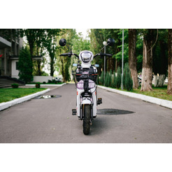 Электроскутер AVM Delta (белый)