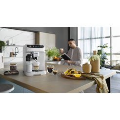 Кофемашина DeLonghi ECAM320.60.W Magnifica Plus