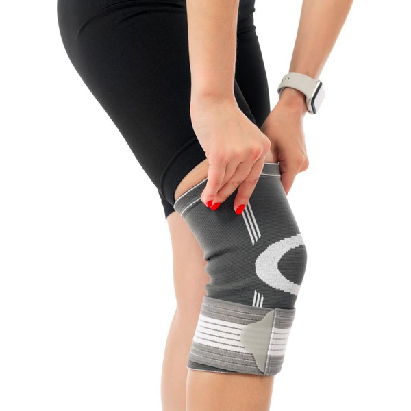 Суппорт колена с фиксатором BRADEX SF 1025