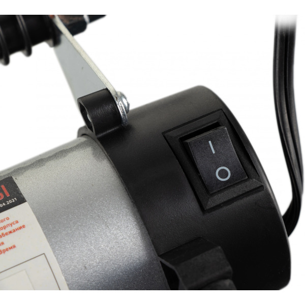 Автомобильный компрессор StarWind CC-280