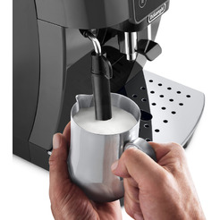 Кофемашина DeLonghi Magnifica Start ECAM220.22.GB
