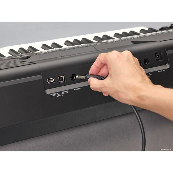 Синтезатор Yamaha PSR-SX600