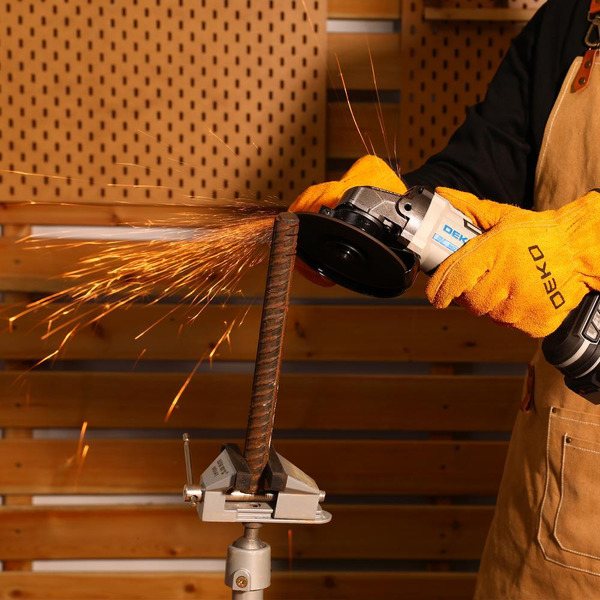 Шлифмашина Deko DKAG20 (063-4026)