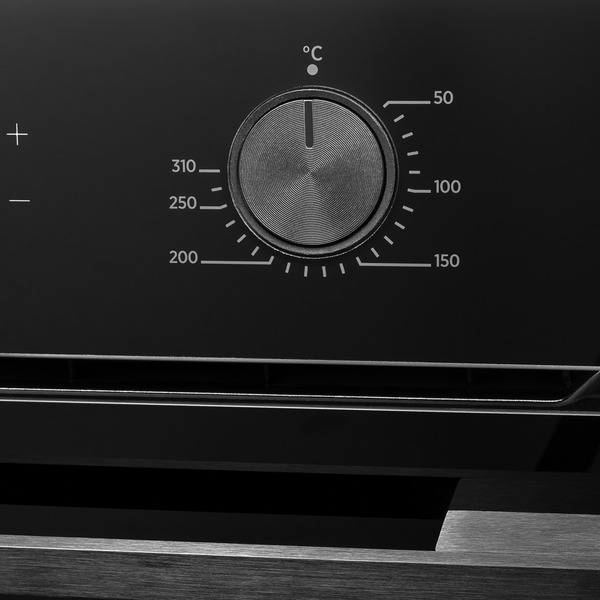Духовой шкаф ZorG MBE608 black