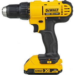 Дрель-шуруповерт DeWalt DCD771D2 (с 2-мя АКБ 2 Ah)