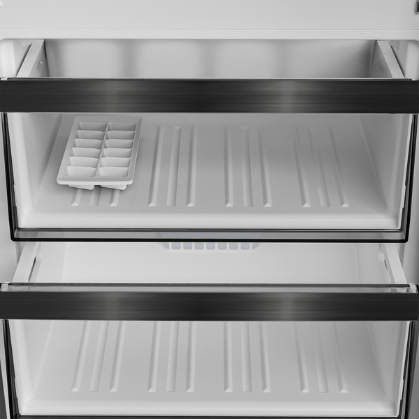 Холодильник HOTPOINT HDKP 7201 W