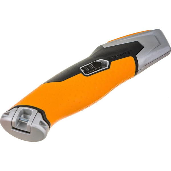 Строительный нож с выдвижным сменным лезвием Fiskars CarbonMax 1027223