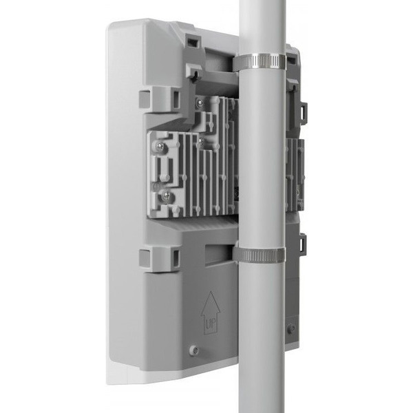 Коммутатор Mikrotik netFiber 9 CRS310-1G-5S-4S+OUT