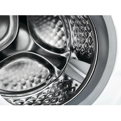 Стирально-сушильная машина Electrolux DualCare 700 EW7WO368SP