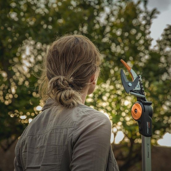 Сучкорез универсальный FISKARS PowerGear UPX82 (1023625)