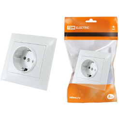 Розетка TDM Лама SQ1815-0011
