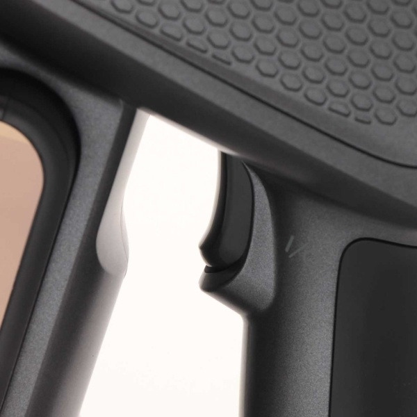 Пылесос DeLonghi XLM408.DGG