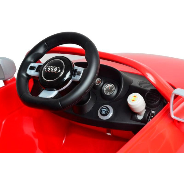 Электромобиль CHI LOK BO AUDI TT 676 красная