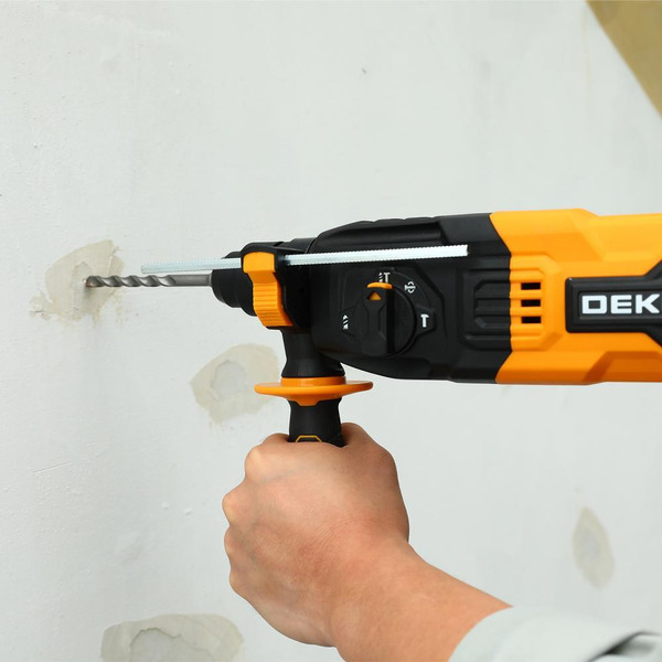 Перфоратор Deko DKH850W (063-4111)