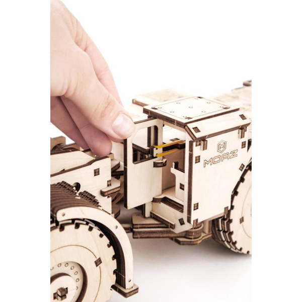 Механическая сборная модель EWA Погрузочная машина МоАЗ 4075