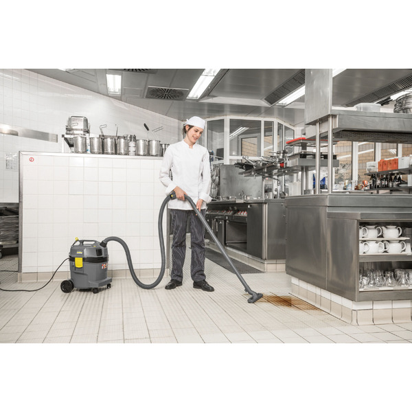 Пылесос сухой и влажной уборки KARCHER NT 22/1 Ap Te (1.378-610.0)