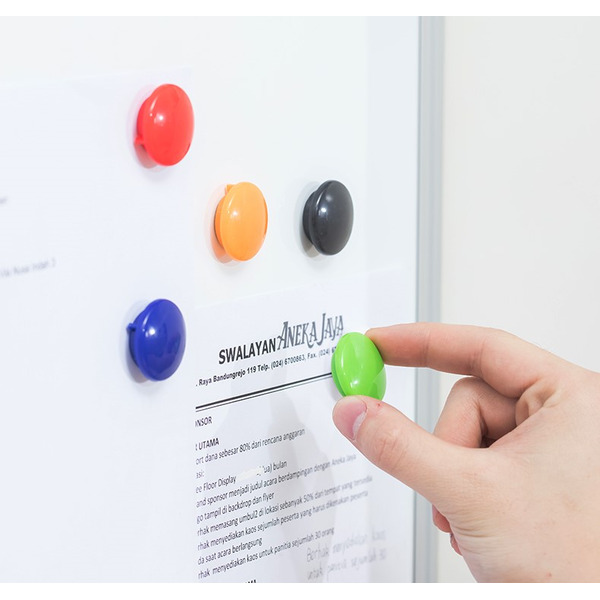 Магнитные держатели для доски DELI (7825)