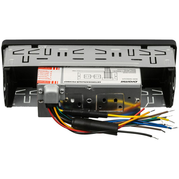 USB-магнитола Digma DCR-100B24
