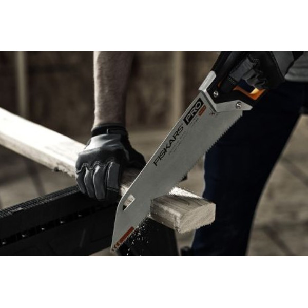 Ножовка Fiskars Pro PowerTooth 1062917 55 см