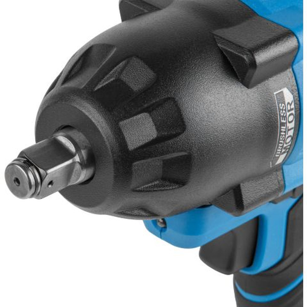 Аккумуляторный ударный гайковерт BULL SC 1807 Xcase, XLTpro (2х4 А*ч, з/у)