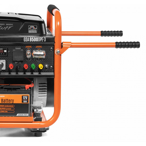 Бензиновый генератор Daewoo Power GDA 9500DPE-3