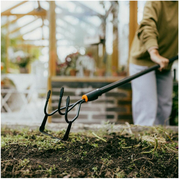 Культиватор-пропалыватель Fiskars 1080685