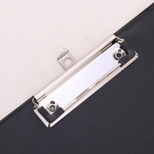 Планшет А4 DELI черный (38153B)