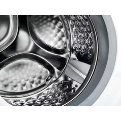 Стирально-сушильная машина Electrolux EW7W2682E