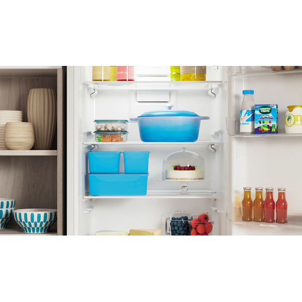 Холодильник Indesit ITR 5180 W