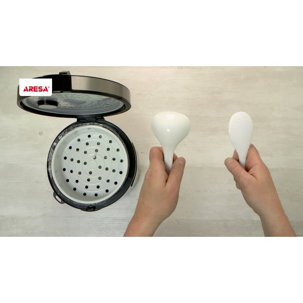 Мультиварка Aresa AR-2010