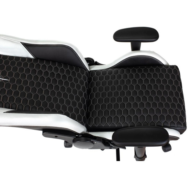 Кресло игровое Knight Neon (1717269) черный/серебряный