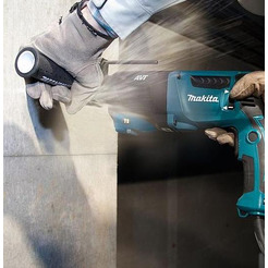 Перфоратор Makita HR2631FT