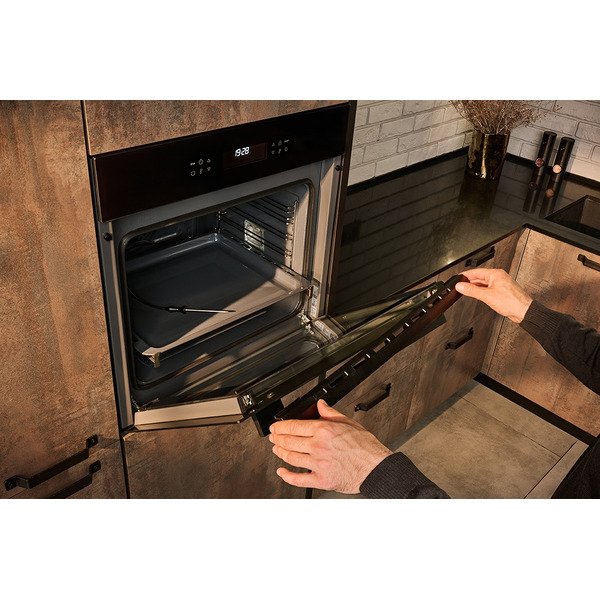 Духовой шкаф VARD VOE564B