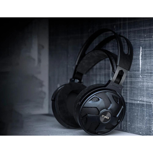 Наушники мониторные Fiio FT3 (черный)