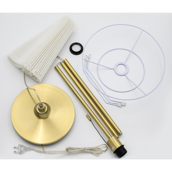 Светильник напольный ARTSTYLE HT-767WAB