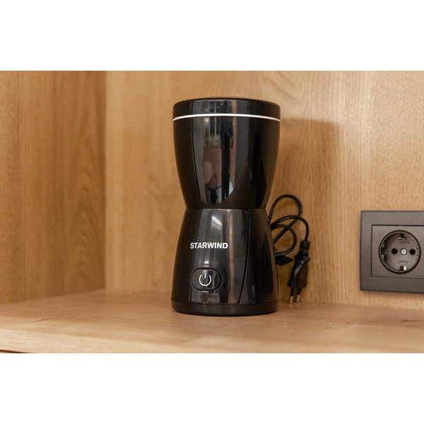 Кофемолка Starwind SGP8426 (черный)
