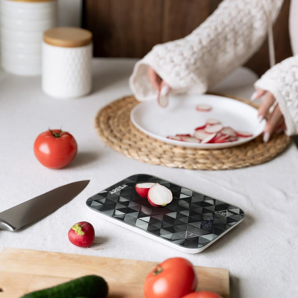 Кухонные весы ARESA AR-4317