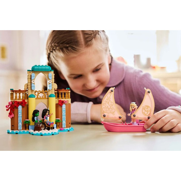 Конструктор LEGO Wicked Глинда, Эльфаба и Несса Роуз в университете Шиз 75681