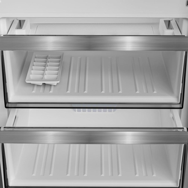 Холодильник GRUNDIG GKPN669307FW